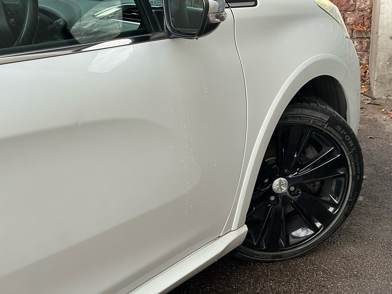 Used Peugeot 208 2014 for sale - 76518489: Photo 43