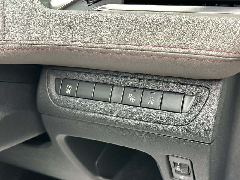 Used Peugeot 208 2014 for sale - 76518489: Photo 53