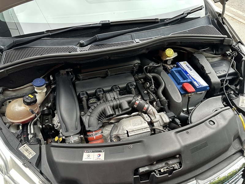 Used Peugeot 208 2014 for sale - 76518489: Photo 55