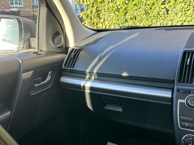 Used Land Rover Freelander 2 2013 for sale - 76836689: Photo 43