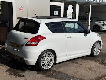 Used Suzuki Swift 2015 for sale - 78354249: Photo