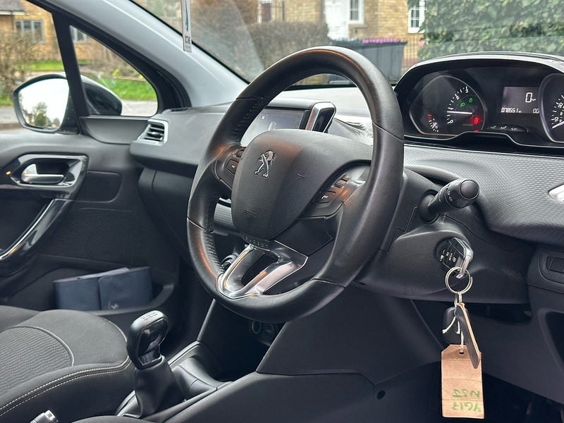 Used Peugeot 208 2017 for sale - 77490668: Photo 12