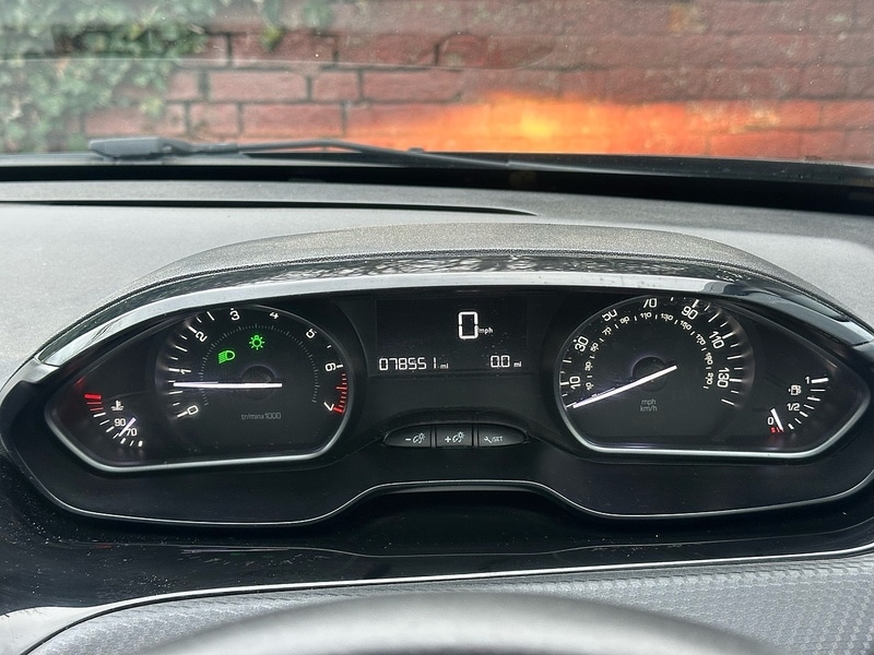 Used Peugeot 208 2017 for sale - 77490668: Photo 39