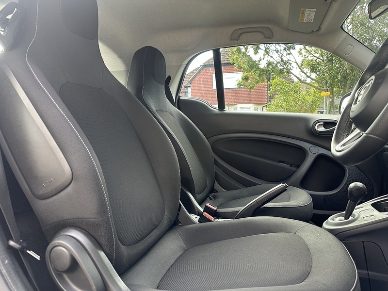 Used smart fortwo 2019 for sale - 76982570: Photo 15
