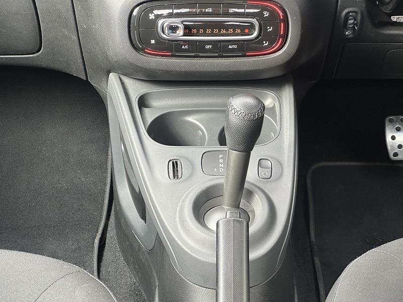 Used smart fortwo 2019 for sale - 76982570: Photo 28