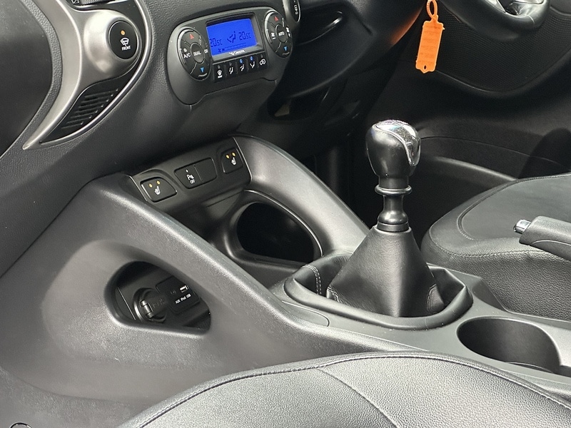 Used Hyundai Ix35 2015 for sale - 76143730: Photo 24