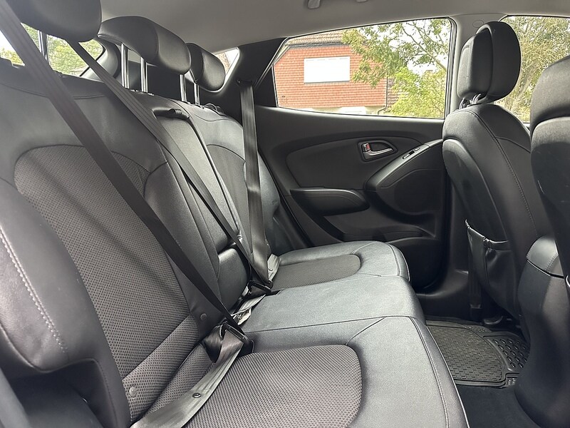 Used Hyundai Ix35 2015 for sale - 76143730: Photo 34