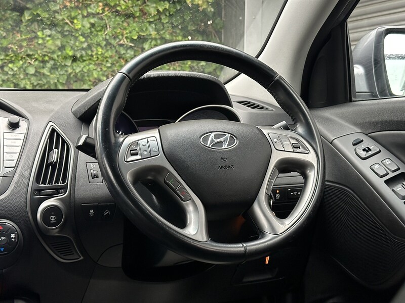 Used Hyundai Ix35 2015 for sale - 76143730: Photo 38
