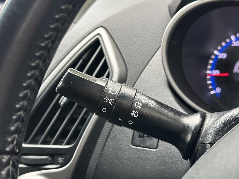 Used Hyundai Ix35 2015 for sale - 76143730: Photo 42