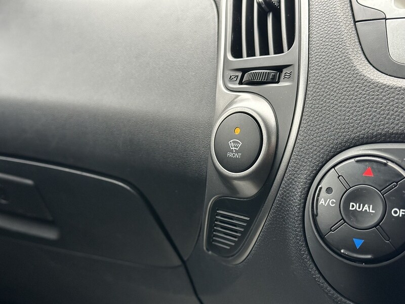 Used Hyundai Ix35 2015 for sale - 76143730: Photo 46