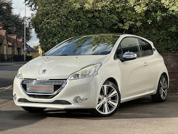 Used Peugeot 208 2014 for sale - 75968285: Photo