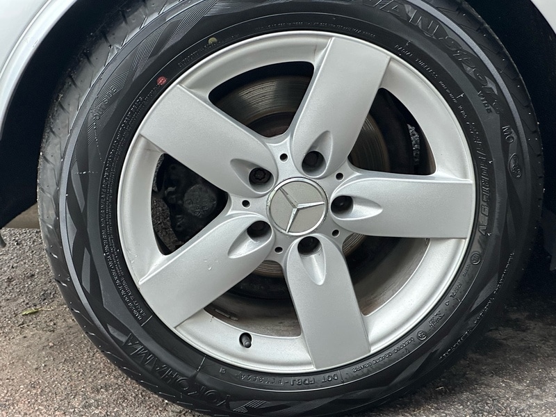 Used Mercedes-Benz SLK 2006 for sale - 76973998: Photo 16