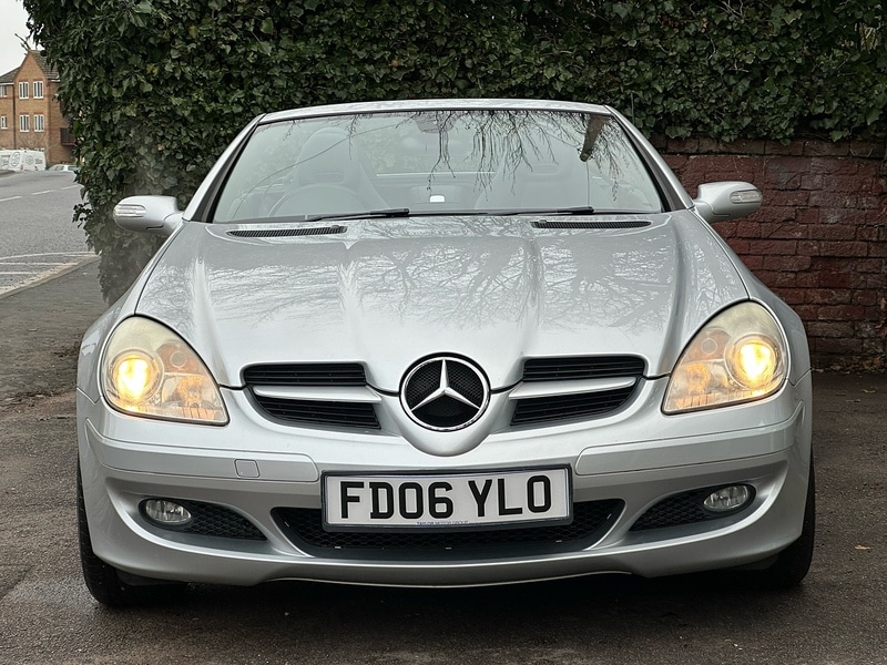 Used Mercedes-Benz SLK 2006 for sale - 76973998: Photo 2
