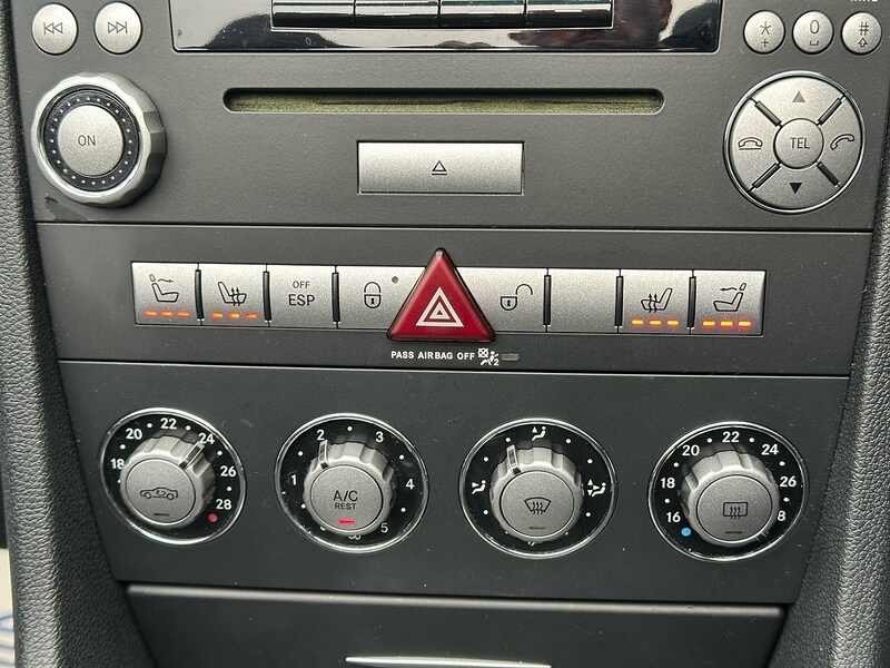 Used Mercedes-Benz SLK 2006 for sale - 76973998: Photo 27