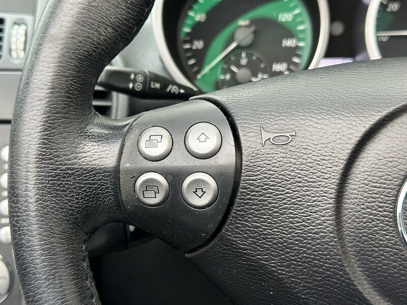 Used Mercedes-Benz SLK 2006 for sale - 76973998: Photo 38