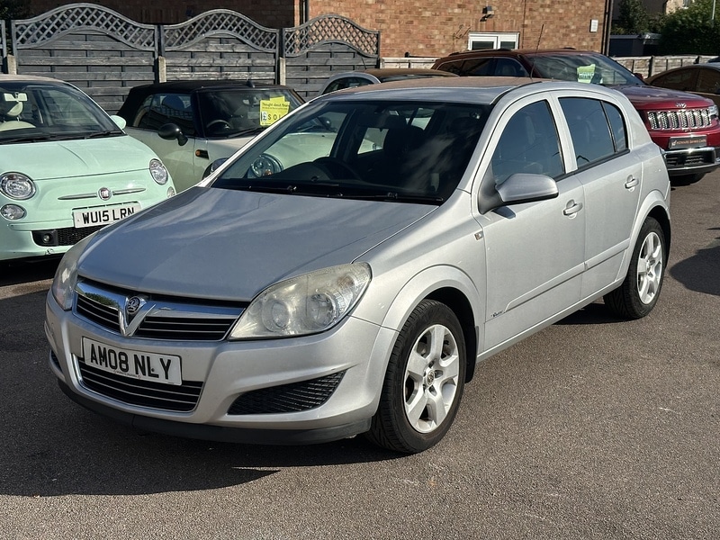 Used Vauxhall Astra 2008 for sale - 76106320: Photo 1
