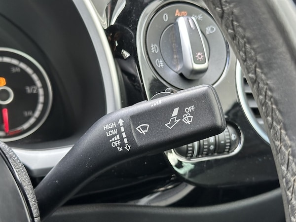 Used Volkswagen Beetle 2014 for sale - 75631483: Photo 53