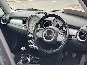 Used MINI Hatch 2008 for sale - 76148344: Photo 3