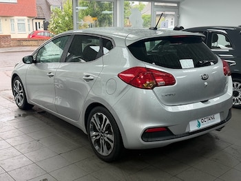 Used Kia Ceed 2015 for sale - 78713501: Photo