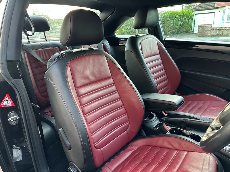 Used Volkswagen Beetle 2013 for sale - 76707344: Photo 15