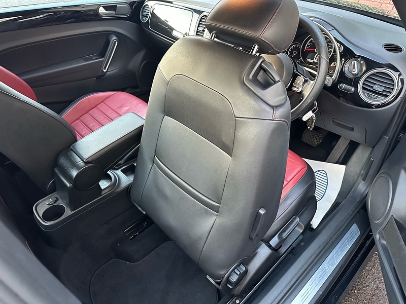 Used Volkswagen Beetle 2013 for sale - 76707344: Photo 28