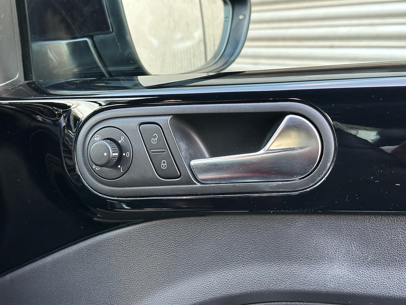 Used Volkswagen Beetle 2013 for sale - 76707344: Photo 31