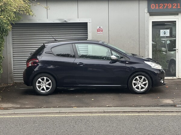 Used Peugeot 208 2014 for sale - 76185822: Photo 20