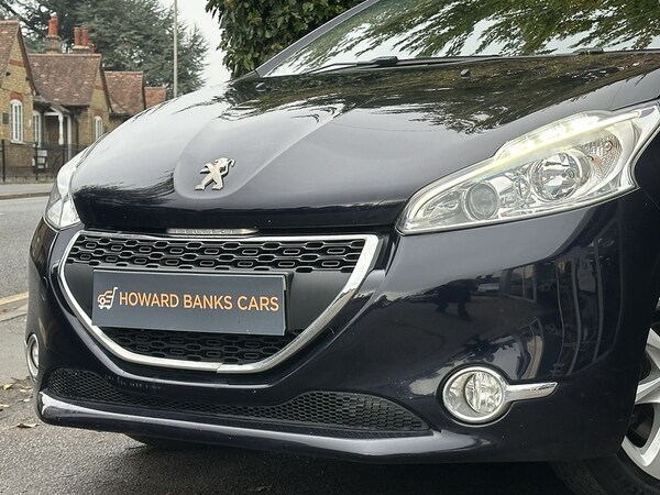 Used Peugeot 208 2014 for sale - 76185822: Photo 24