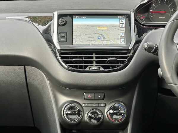 Used Peugeot 208 2014 for sale - 76185822: Photo 27