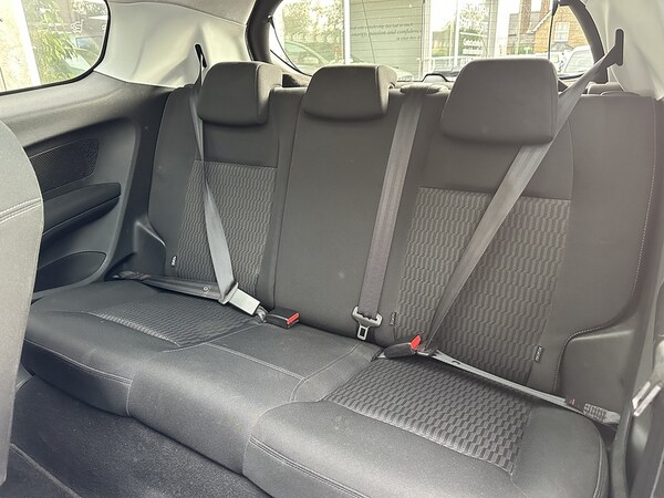 Used Peugeot 208 2014 for sale - 76185822: Photo 36