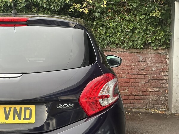 Used Peugeot 208 2014 for sale - 76185822: Photo 45