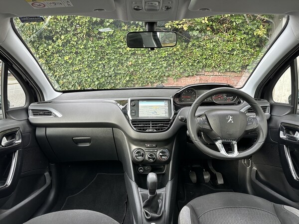 Used Peugeot 208 2014 for sale - 76185822: Photo 8