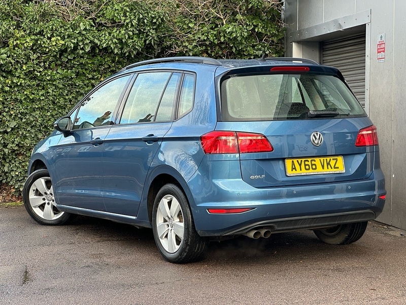 Used Volkswagen Golf SV 2016 for sale - 76784550: Photo 4