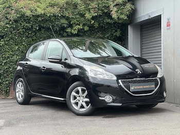 Used Peugeot 208 2014 for sale - 75453963: Photo