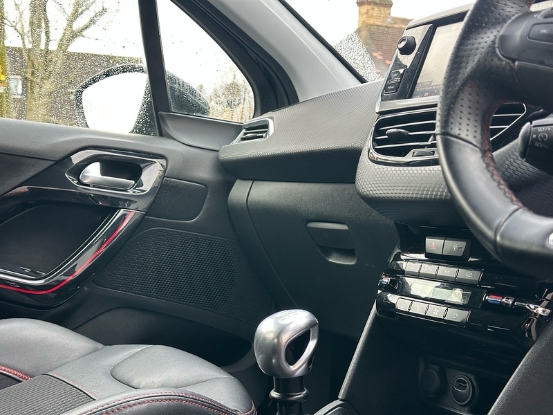 Used Peugeot 208 2019 for sale - 77379245: Photo 16