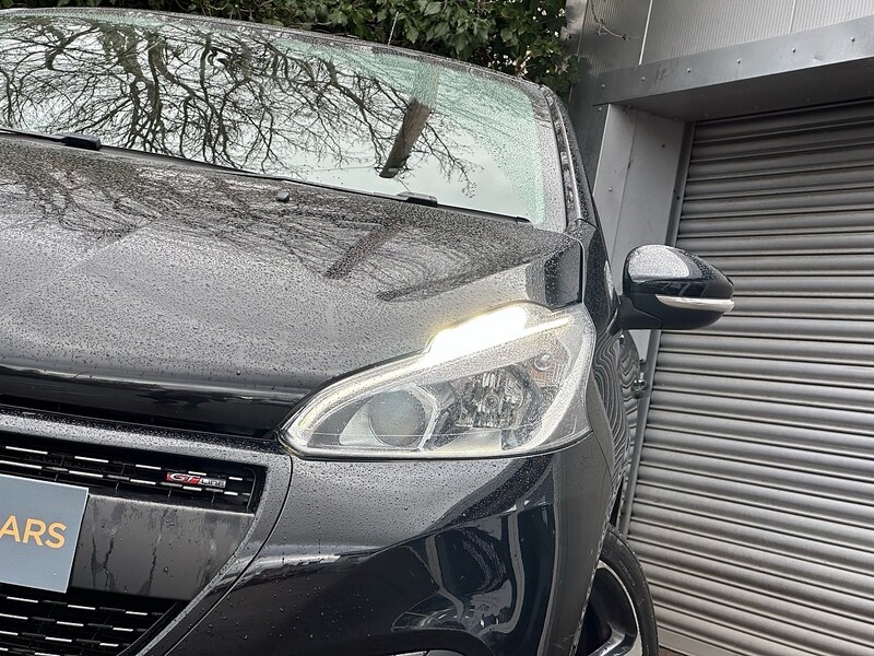 Used Peugeot 208 2019 for sale - 77379245: Photo 37