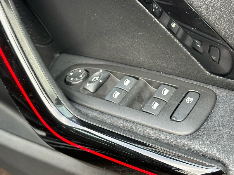 Used Peugeot 208 2019 for sale - 77379245: Photo 48