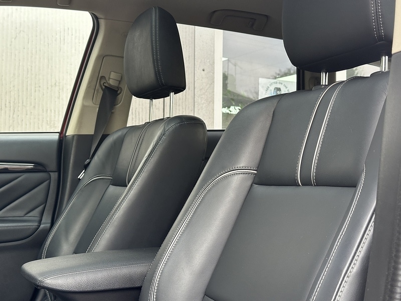 Used Mitsubishi Outlander 2016 for sale - 76323796: Photo 10