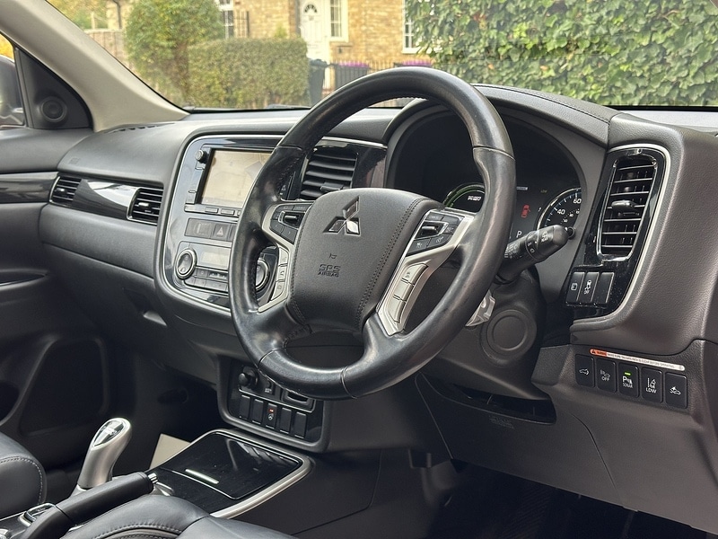Used Mitsubishi Outlander 2016 for sale - 76323796: Photo 15