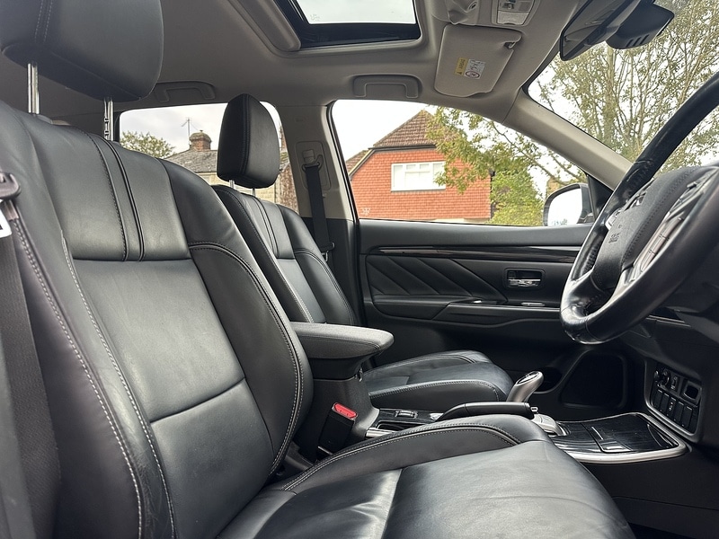 Used Mitsubishi Outlander 2016 for sale - 76323796: Photo 16