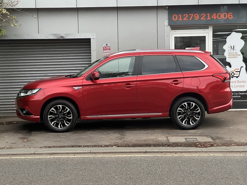 Used Mitsubishi Outlander 2016 for sale - 76323796: Photo 23