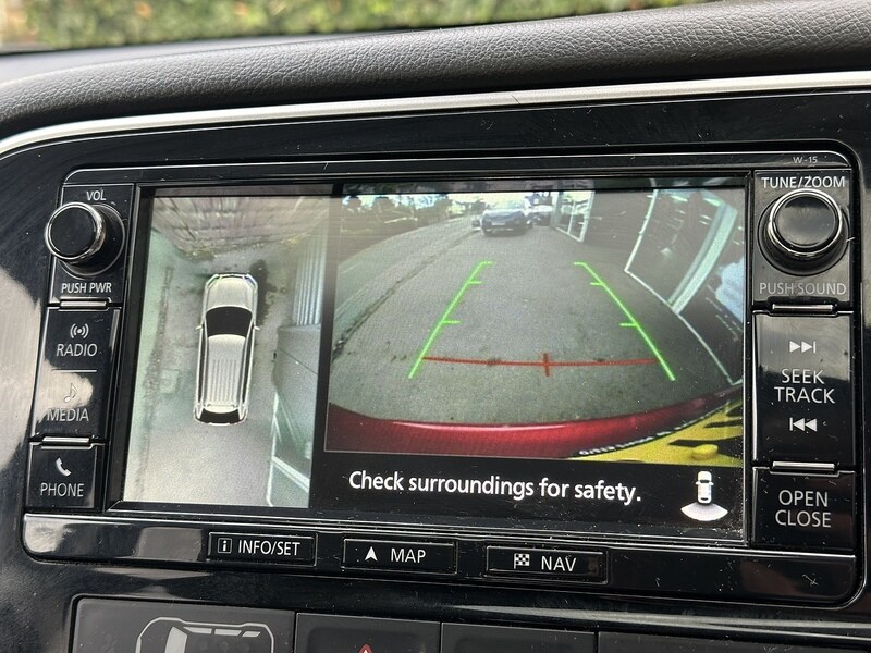 Used Mitsubishi Outlander 2016 for sale - 76323796: Photo 33