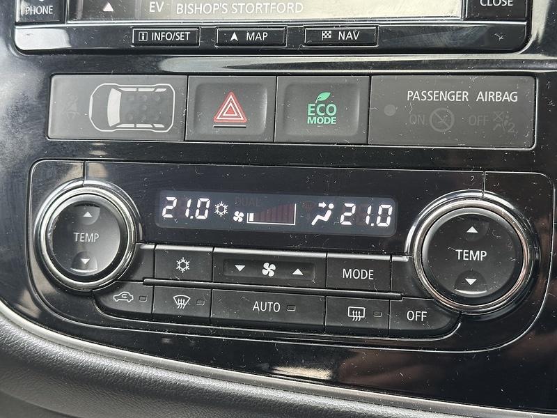 Used Mitsubishi Outlander 2016 for sale - 76323796: Photo 36
