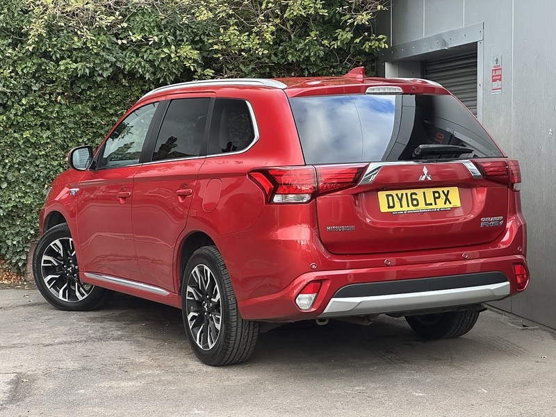 Used Mitsubishi Outlander 2016 for sale - 76323796: Photo 5