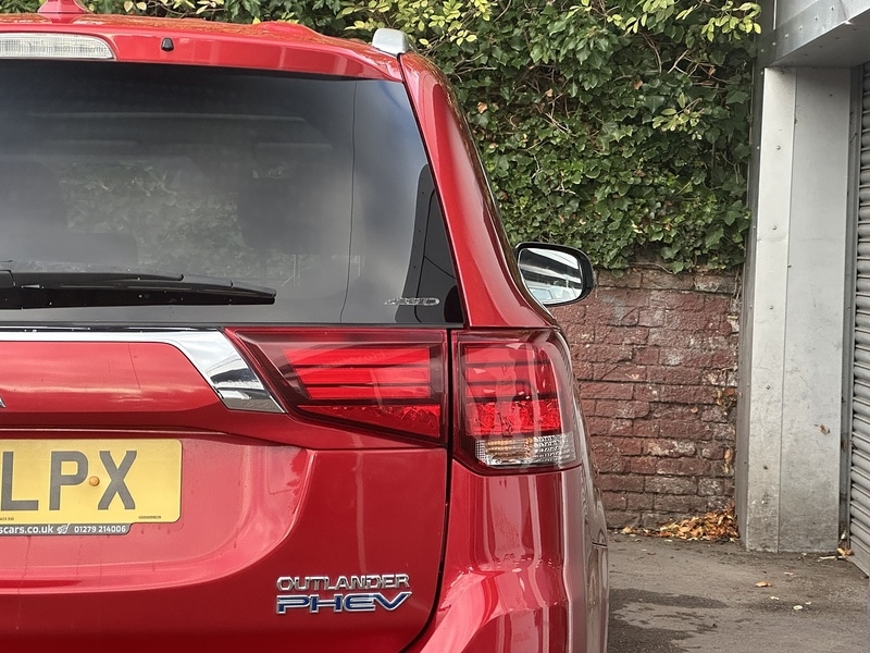 Used Mitsubishi Outlander 2016 for sale - 76323796: Photo 51
