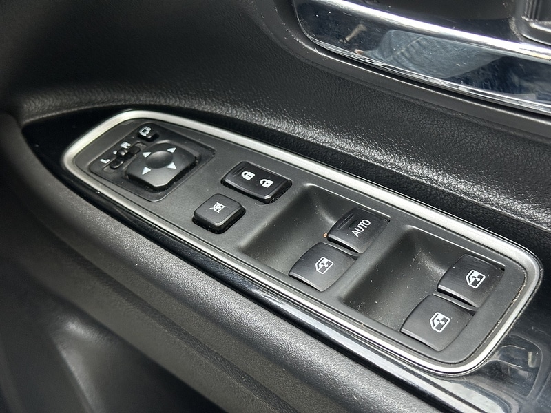 Used Mitsubishi Outlander 2016 for sale - 76323796: Photo 59