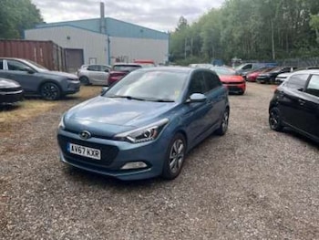 Used Hyundai i20 2017 for sale - 79222247: Photo
