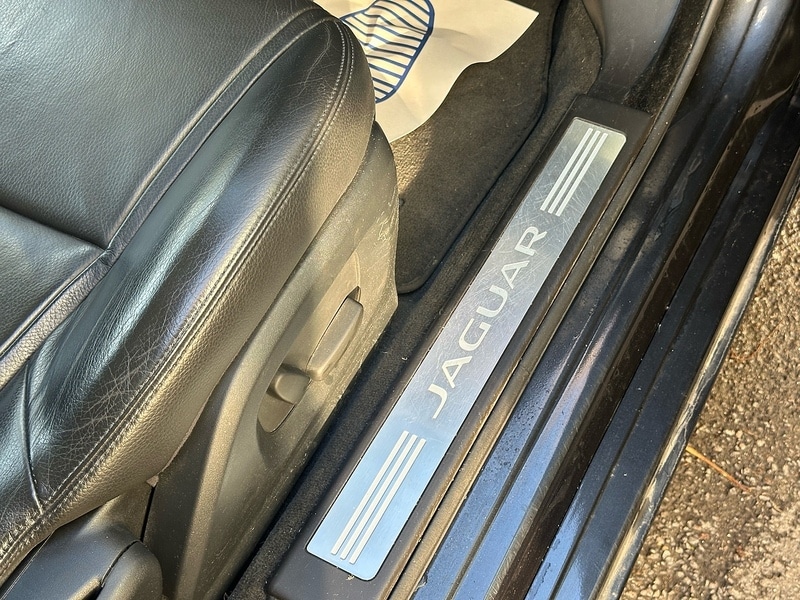 Used Jaguar XF 2014 for sale - 76643043: Photo 17