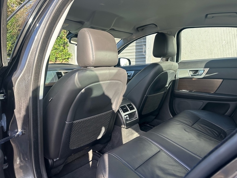 Used Jaguar XF 2014 for sale - 76643043: Photo 24
