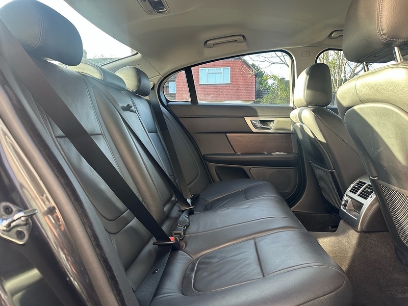 Used Jaguar XF 2014 for sale - 76643043: Photo 28